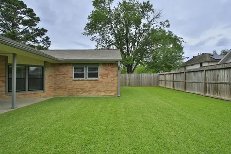19518 Gladewater Drive Tomball TX 77375