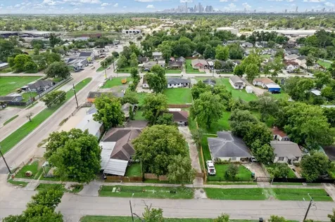 740 Westford Street Houston TX 77022
