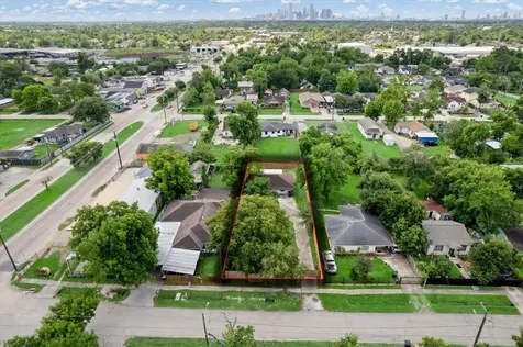 740 Westford Street Houston TX 77022