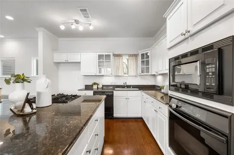 409 Detering Street Houston TX 77007