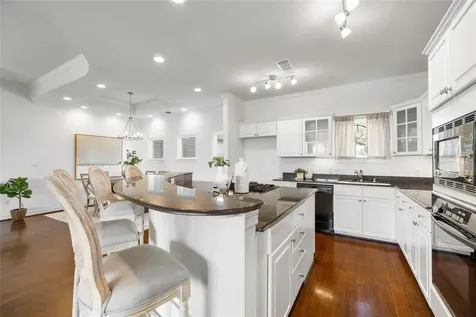 409 Detering Street Houston TX 77007