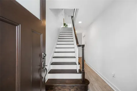409 Detering Street Houston TX 77007