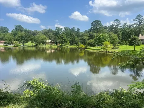 89 Hill Top Road Drive Huntsville TX 77340