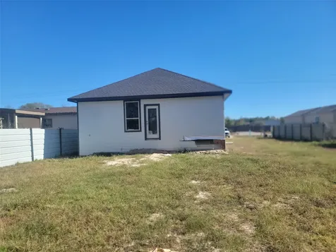 148 Road 5262 Cleveland TX 77327