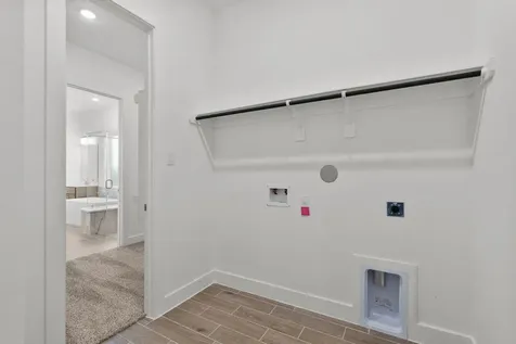 12115 Canal View Boulevard Mont Belvieu TX 77523
