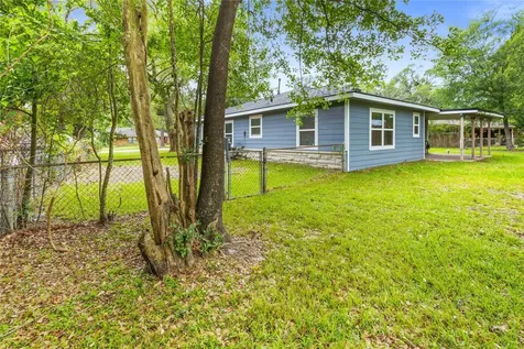 315 Roundabout Road Huntsville TX 77320