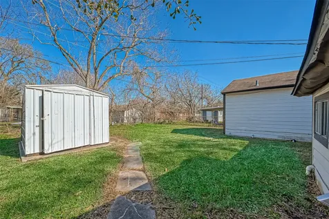 4905 Brinkley Street Houston TX 77033