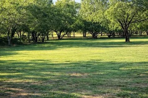 1655 County Road 412 Stockdale TX 78160