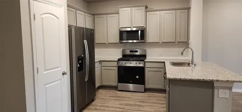 8016 Scanlan Trail Missouri City TX 77459