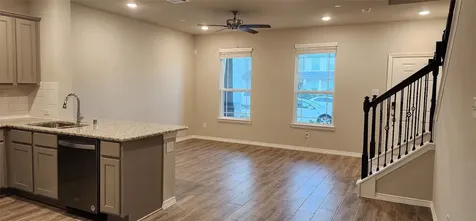 8016 Scanlan Trail Missouri City TX 77459