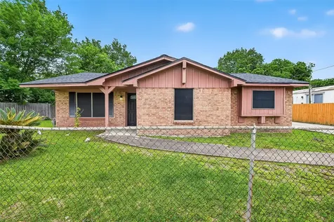 7626 Verdinell Street Baytown TX 77521