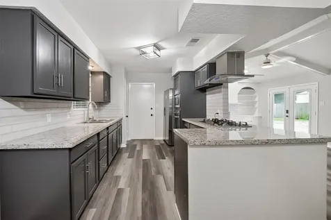 7626 Verdinell Street Baytown TX 77521