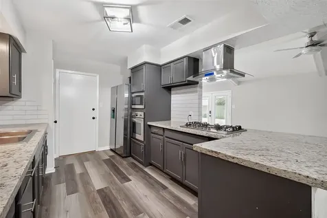 7626 Verdinell Street Baytown TX 77521