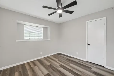 7626 Verdinell Street Baytown TX 77521