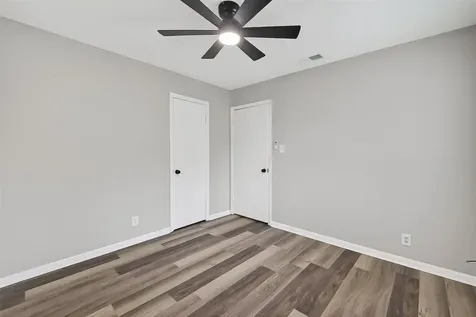 7626 Verdinell Street Baytown TX 77521