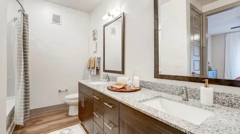 3400 Firewheel Parkway 09-306 Garland TX 75040