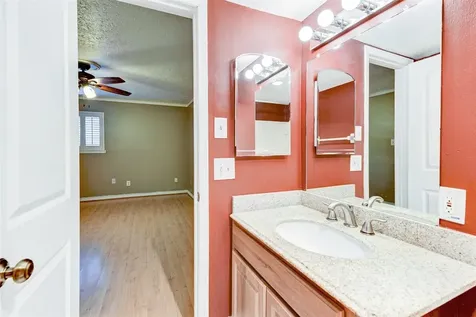 3224 Timmons Lane 166 Houston TX 77027