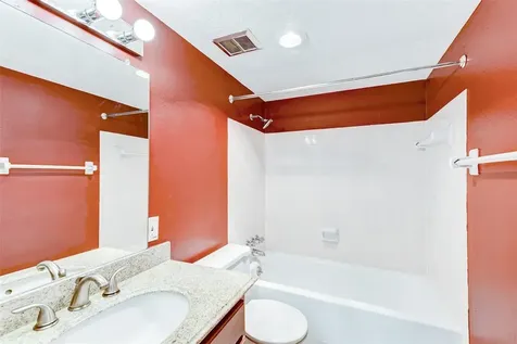 3224 Timmons Lane 166 Houston TX 77027