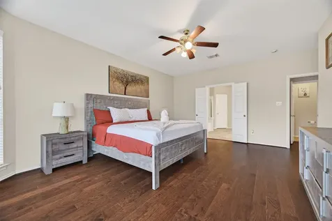 5911 Indian Hills Ln Lane Sugar Land TX 77479
