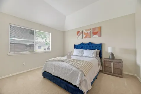 5911 Indian Hills Ln Lane Sugar Land TX 77479
