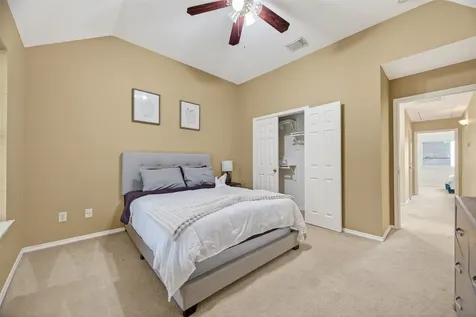 5911 Indian Hills Ln Lane Sugar Land TX 77479