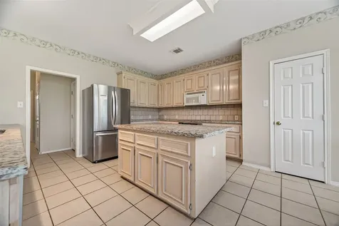 5911 Indian Hills Ln Lane Sugar Land TX 77479
