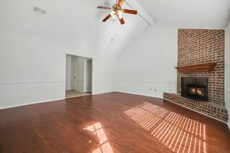 206 Forest Oaks Lane Lake Jackson TX 77566