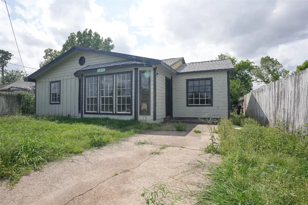 4815 Sayers Street Houston TX 77026