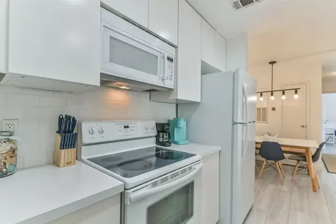 3506 Cove View Boulevard 1612 Galveston TX 77554