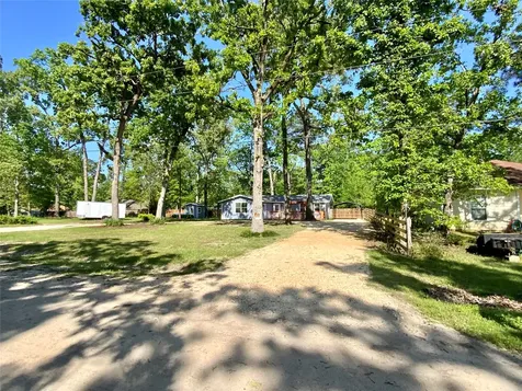 172 Pine Needle Street Onalaska TX 77360
