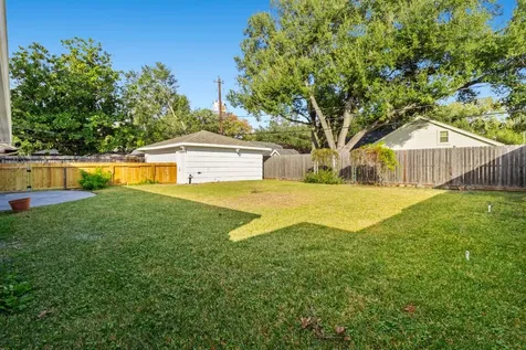 9610 Meadowglen Lane Houston TX 77063