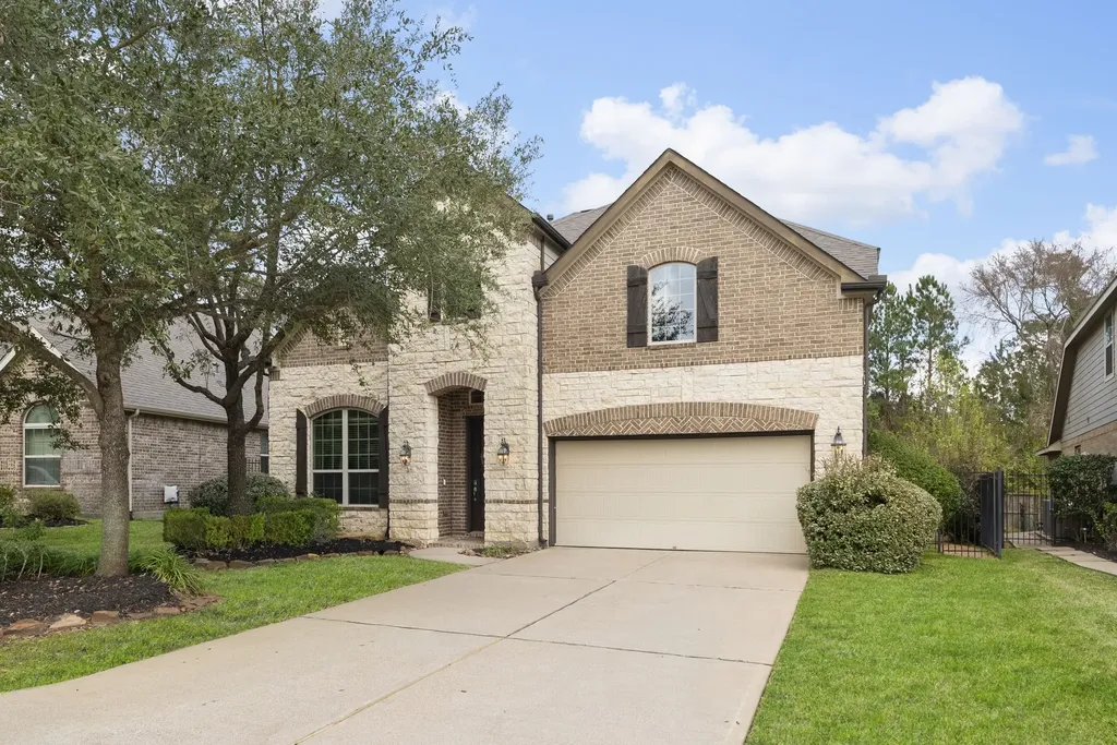 230 Hearthshire Circle The Woodlands TX 77354