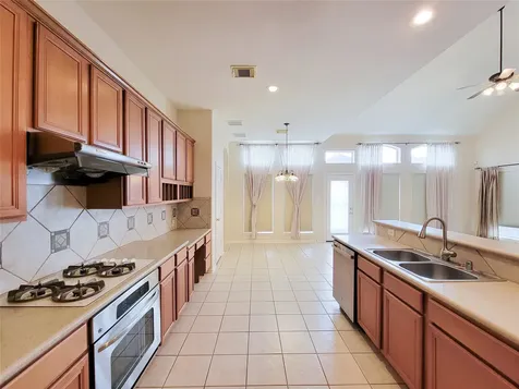 2622 Katie Harbor Drive Manvel TX 77578