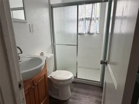 303 Magnusson Avenue Palacios TX 77465