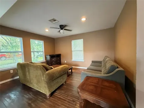 303 Magnusson Avenue Palacios TX 77465