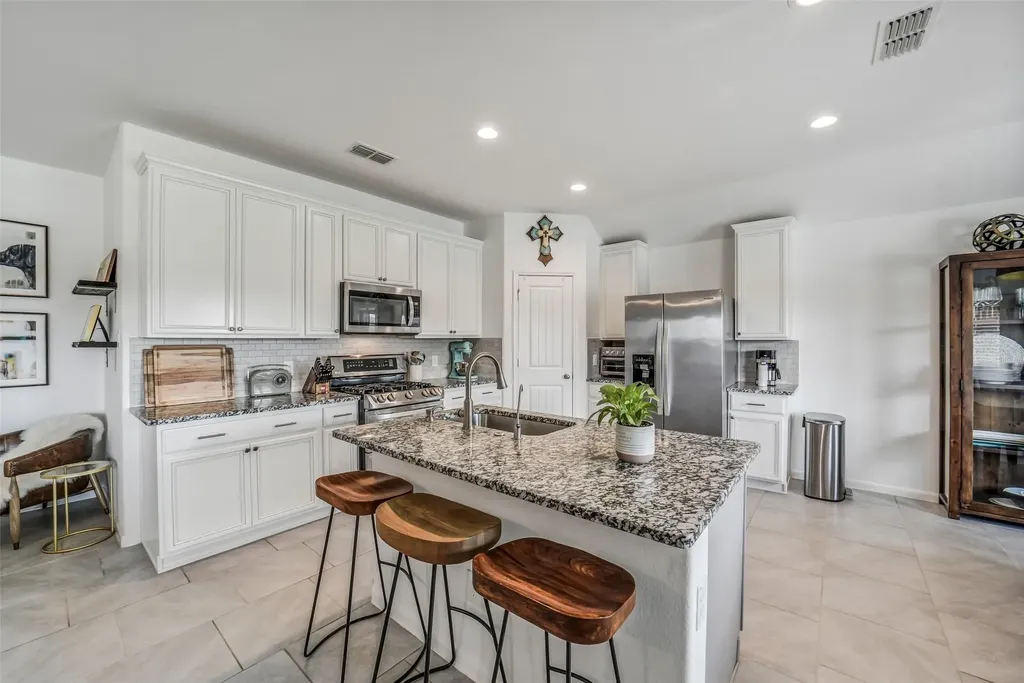 4123 Chester Bay Lane Missouri City TX 77459