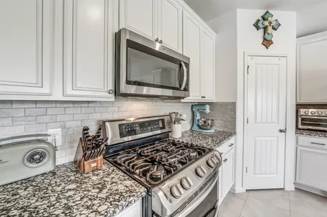 4123 Chester Bay Lane Missouri City TX 77459