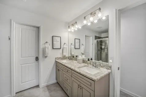 4123 Chester Bay Lane Missouri City TX 77459