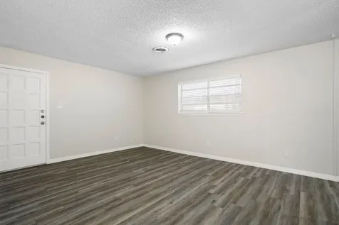 118 Johnson Street B La Marque TX 77568