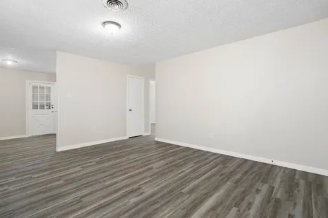 118 Johnson Street B La Marque TX 77568