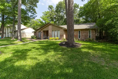 2211 River Falls Drive Kingwood TX 77339