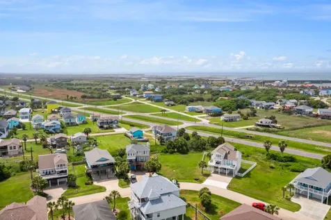 13944 Pirates Beach Boulevard Galveston TX 77554