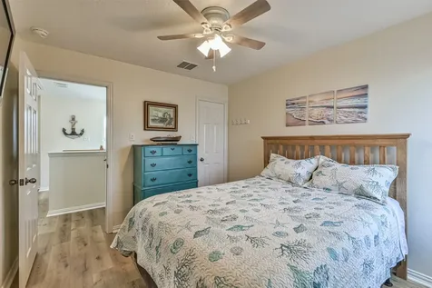 1815 28th Street Galveston TX 77550