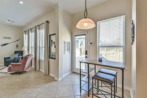 1815 28th Street Galveston TX 77550