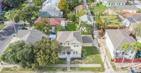 1815 28th Street Galveston TX 77550