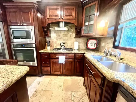 2109 N Red Cedar Circle The Woodlands TX 77380