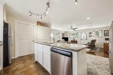 2636 Lily Street Pasadena TX 77503