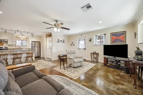 2636 Lily Street Pasadena TX 77503