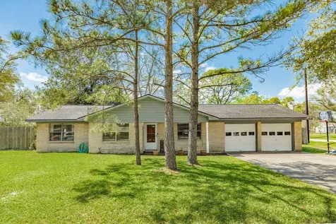 5516 Avenue M 1/2 Santa Fe TX 77510