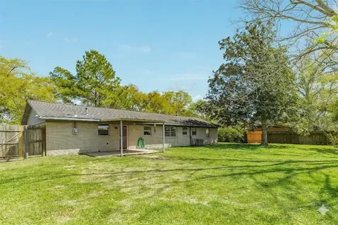 5516 Avenue M 1/2 Santa Fe TX 77510